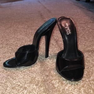 Brand new Michael T. Kaplan heels